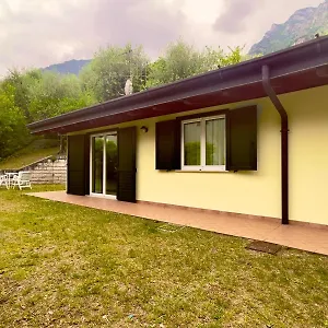 https://hotel-casa-piantoni.it-lombardy.com