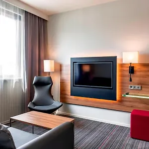 Hotell Moxy Milan Linate Airport