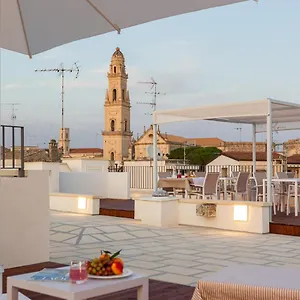 https://palazzo-marini-bb-di-charme.lecce-hotels.com